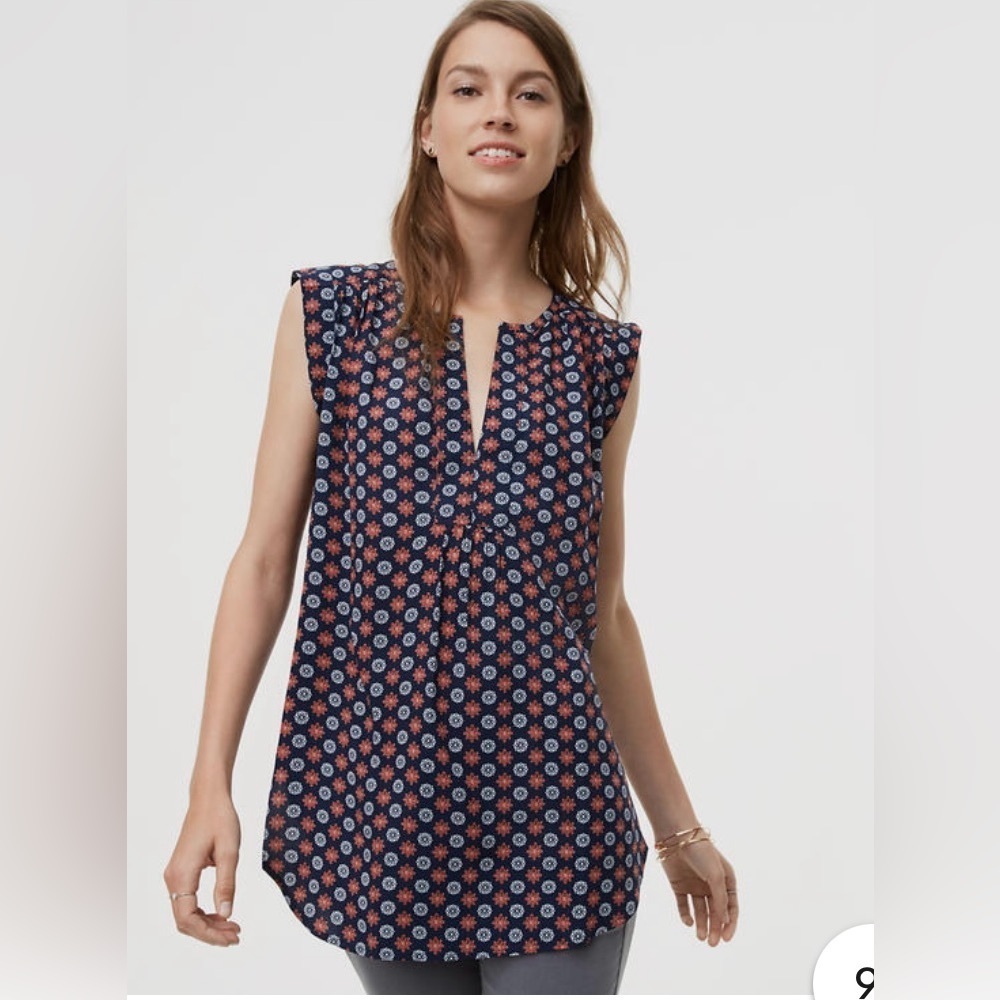 Loft Floral Split Neck Tunic Sleeveless Blouse, Navy. Size L